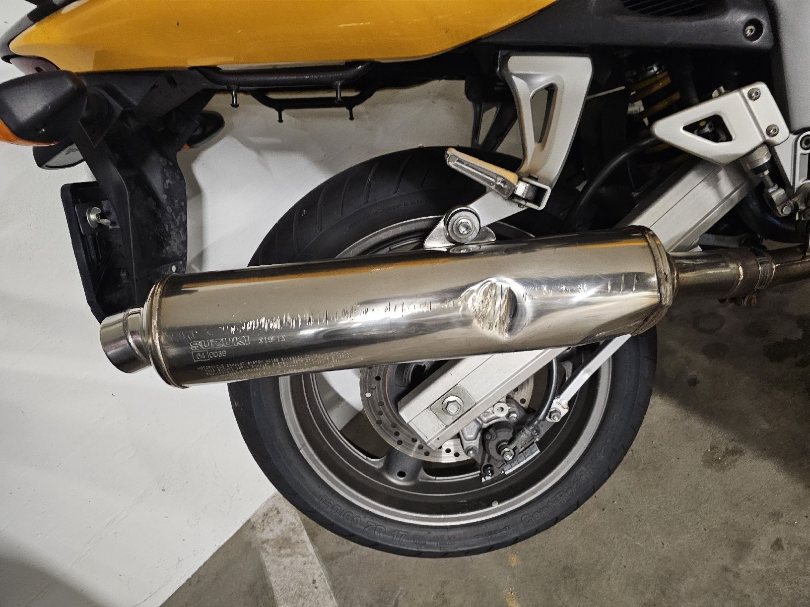 Gelbe Suzuki SV 650 - Sofort - Slika 2