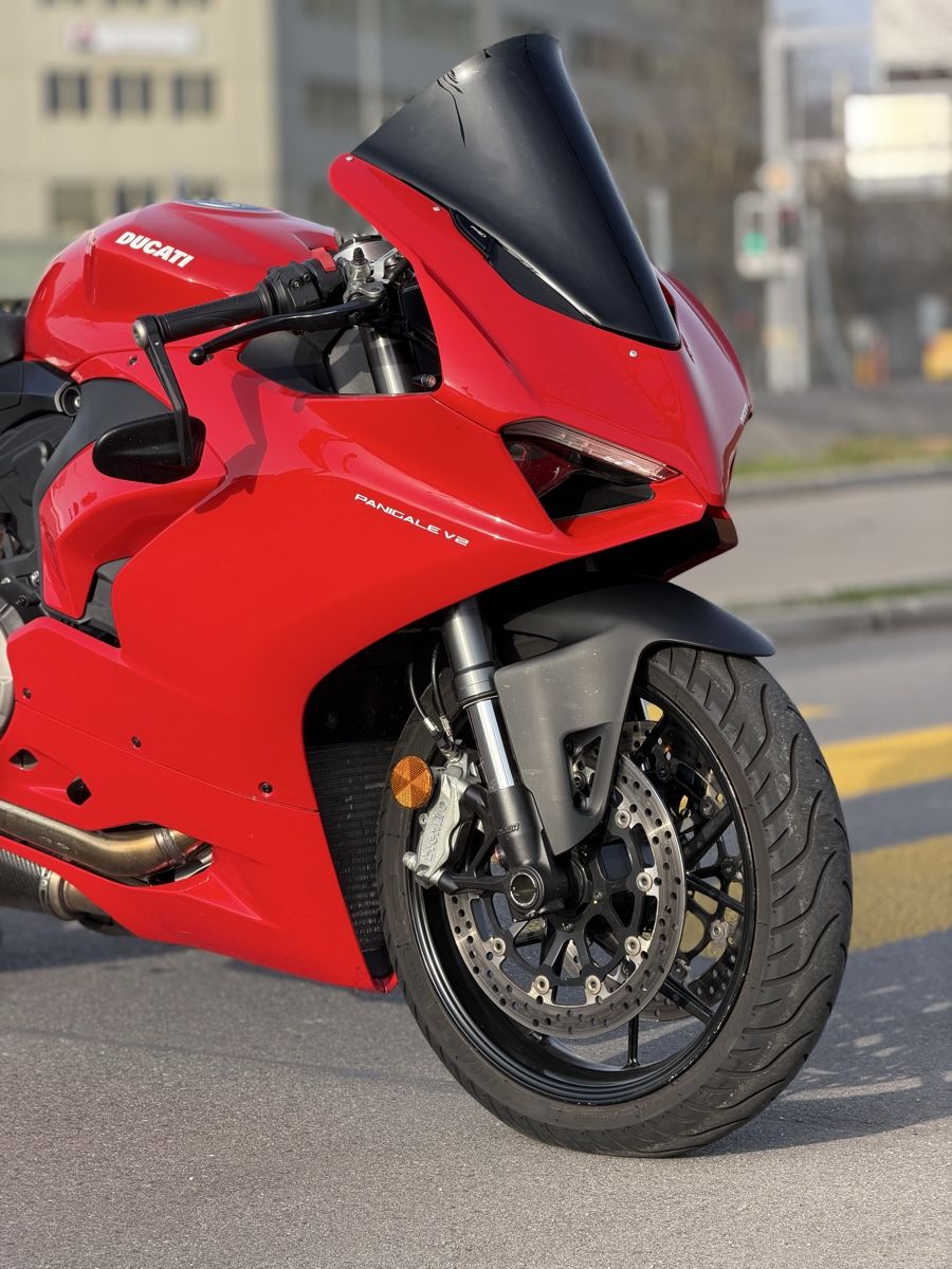 Ducati Panigale V2 - Slika 2