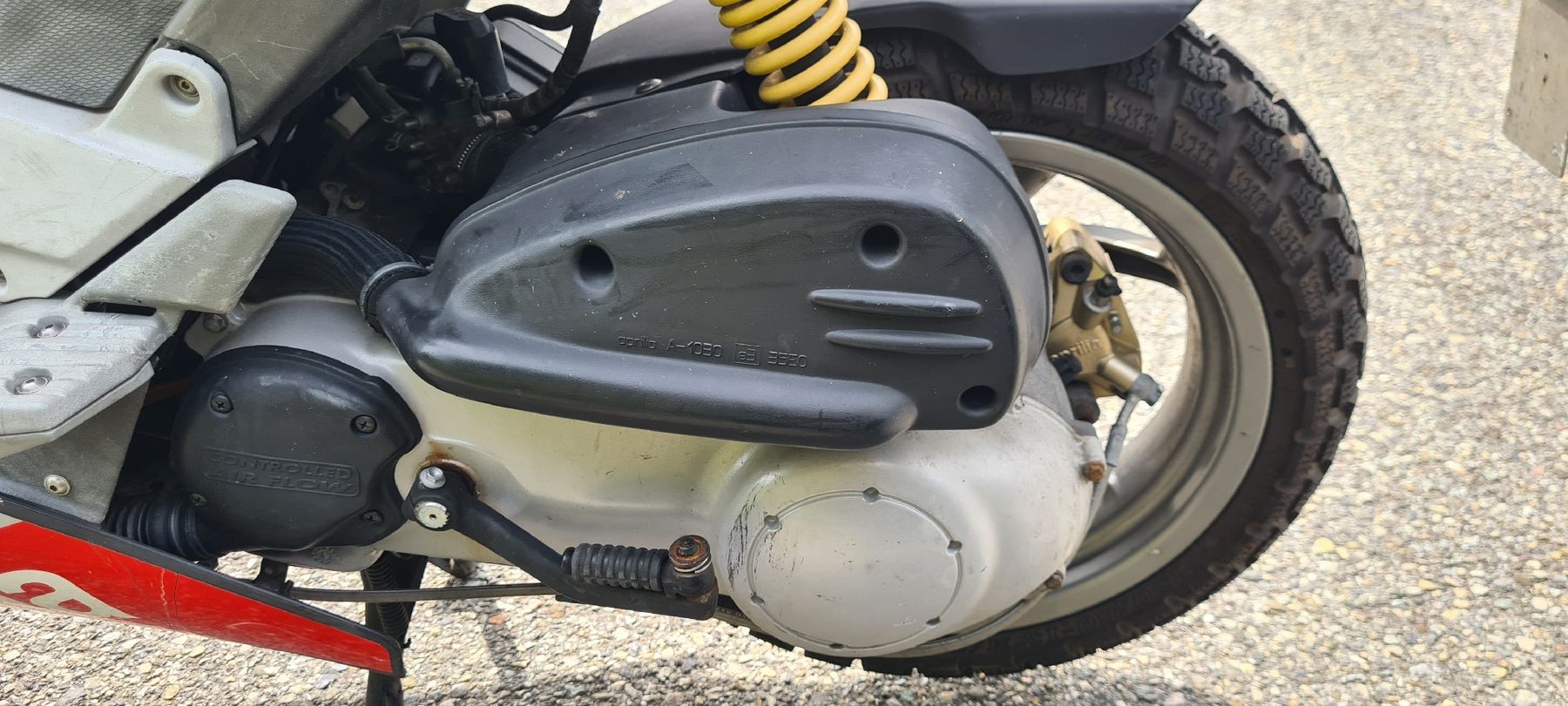 Aprilia SR50R - Slika 5