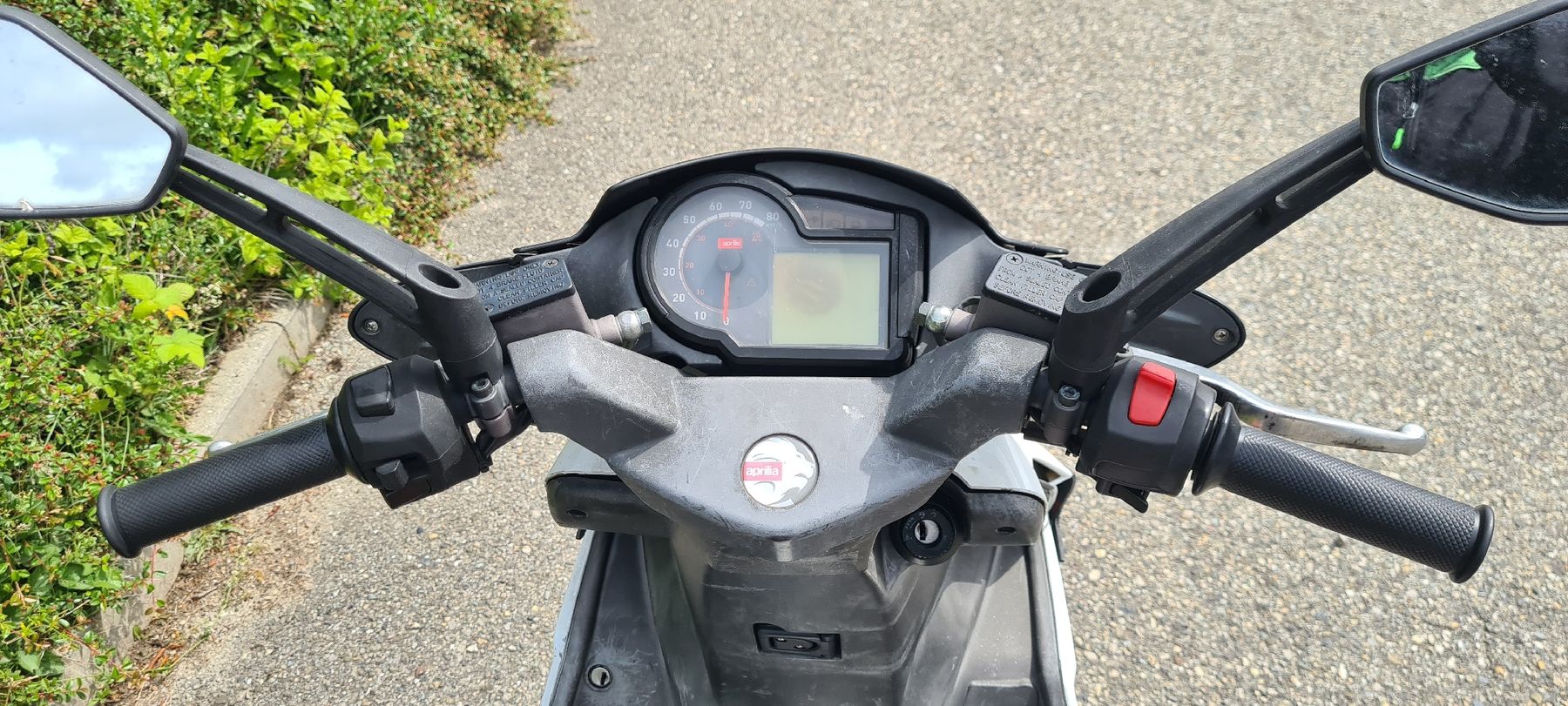 Aprilia SR50R - Slika 6